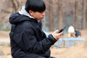 スマホの使い方に注意😮🤳