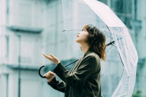 気象庁が梅雨入りを発表☔